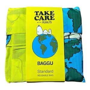 Limited Edition BAGGU “Take Care With Peanuts” Earth Snoopy Bag